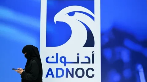 اتفاق لتوريد الغاز الطبيعي بين الإمارات الهند بأكثر من 2,5 مليار دولار