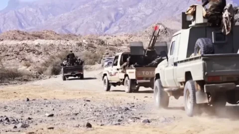 تصعيد جديد في اليمن وسط اشتباكات في حضرموت وقصف سعودي