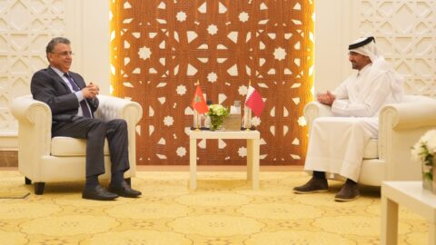 وهبي يجري مباحثات ثنائية مع نظيره القطري على هامش منتدى الدوحة للقانون