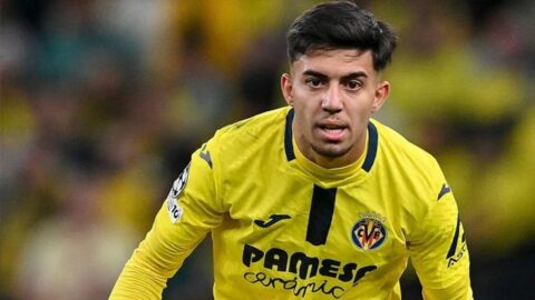 رايو فاييكانو يراهن على أخوماش لتعزيز خطه الهجومي