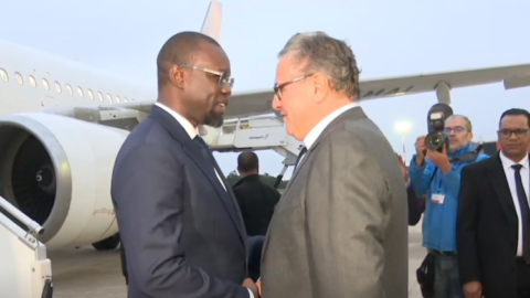 بعد نهائي “الكان”.. رئيس الوزراء السنغالي يصل إلى المغرب في زيارة رسمية