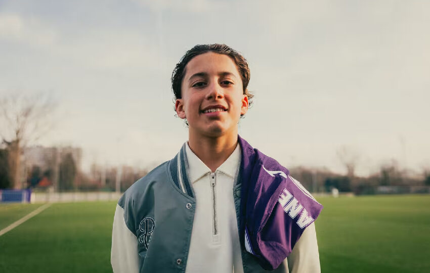 اللاعب المغربي إلياس بنان يوقع أول عقد احترافي له مع نادي أندرلخت البلجيكي