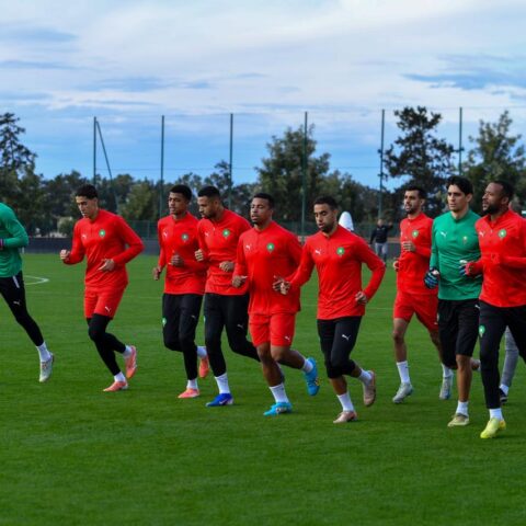 المنتخب الوطني يجري آخر حصة تدريبية قبل ملاقاة الباراغواي