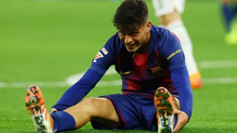 بيدري يغيب عن برشلونة لمدة شهر بسبب الإصابة