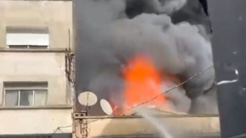 النيران تلتهم مستودعا للأدوية بمدينة الدار البيضاء