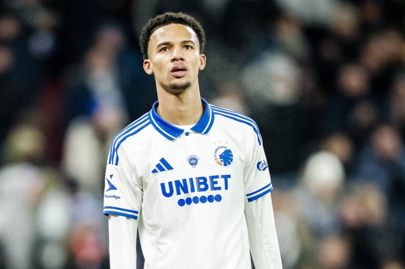 ريتشاردسون: فقدان والدي كان صدمة قاسية وكوبنهاغن منحني بداية جديدة نحو حلم المونديال