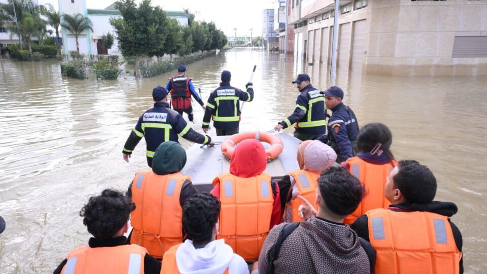 نزوح وترقّب.. القصر الكبير على أعتاب أسبوع ثان من الفيضانات