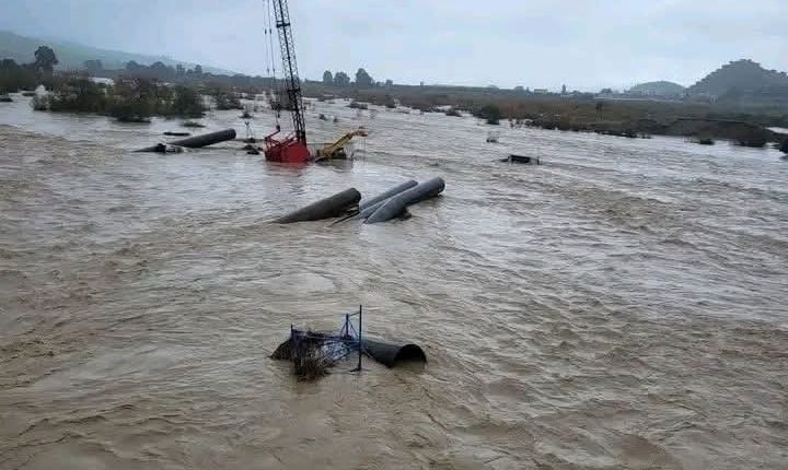 تاونات.. انسداد قنوات التصريف وارتفاع منسوب واد ورغة يهددان ساكنة عين عيشة