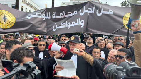 تواصل شلل المحاكم.. محامية: المعركة مشروعة واستقالة النقباء ستكون وصمة بتاريخ المغرب