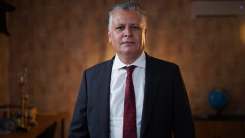 اشماعو: وهبي أزال عن المحاماة روح الاستقلالية ونقلها إلى زنزانة الطاعة الإدارية