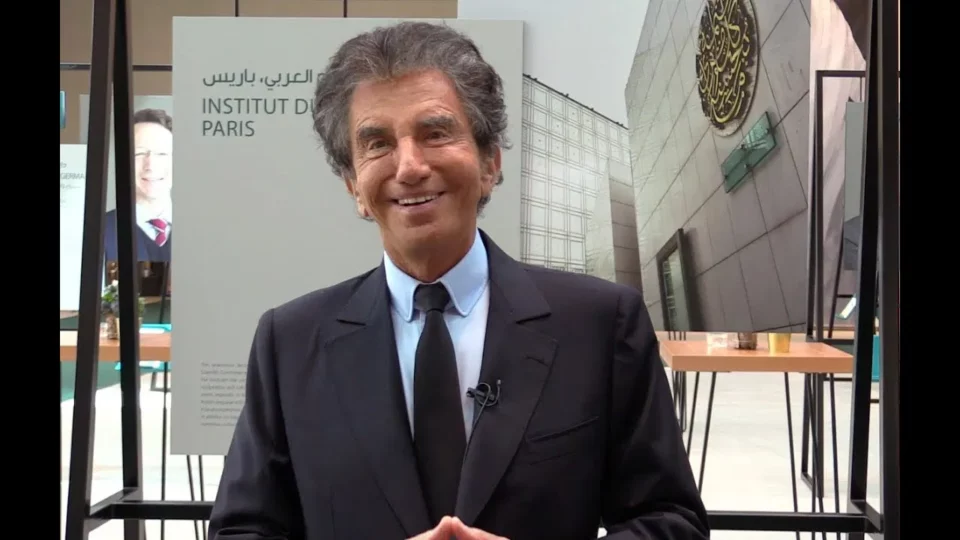 ضغوط على جاك لانغ للاستقالة من رئاسة معهد العالم العربي بسبب قضية إبستين