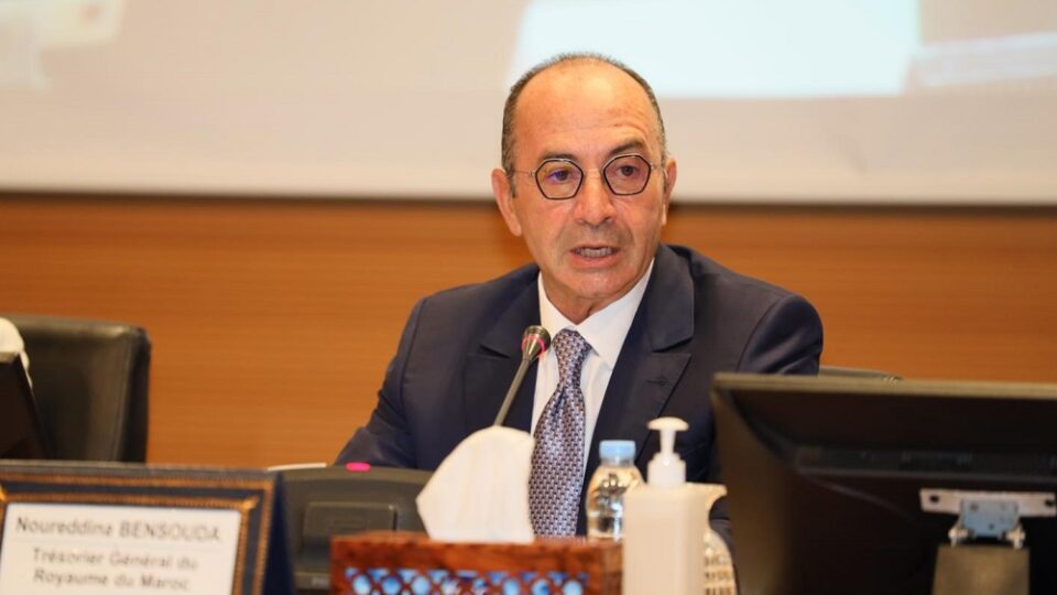 إعفاء الخازن العام للمملكة نورالدين بنسودة