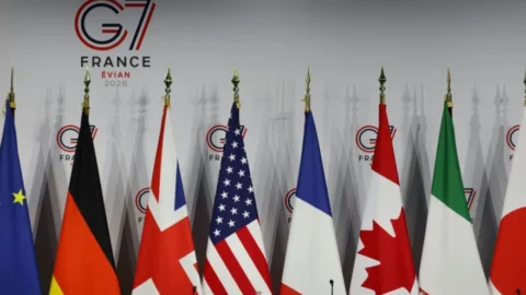 مجموعة السبع تبحث استخدام الاحتياطات النفطية الاستراتيجية