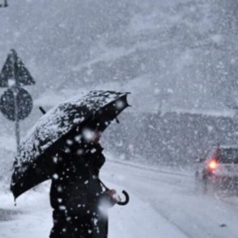 نشرة إنذارية.. تساقطات ثلجية من الثلاثاء إلى الخميس بعدد من مناطق المملكة