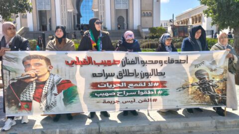 تأجيل محاكمة صهيب قبلي إلى 16 مارس واستنكار حقوقي لـ”إحصاء أنفاس الكلمات”