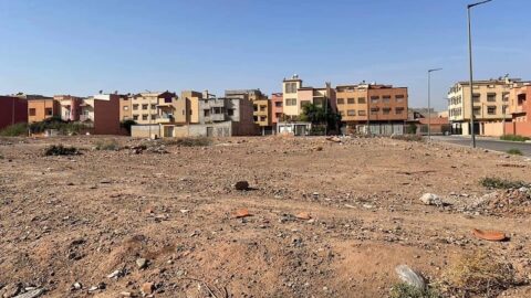 بعد استفحال ظاهرة مطارح النفايات.. الدار البيضاء تتحرك لفرض تسييج الأراضي العارية