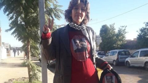 “الكافرة”.. اتهامات لجهات بتحريض قاصرين ضد ناشطة حقوقية