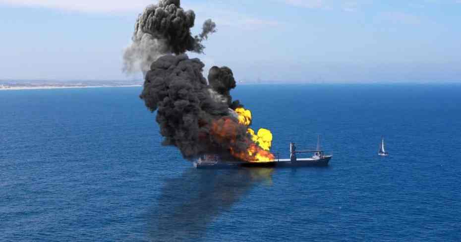 غرق ناقلة غاز روسية قبالة ليبيا بعد تسجيل انفجارات مجهولة المصدر