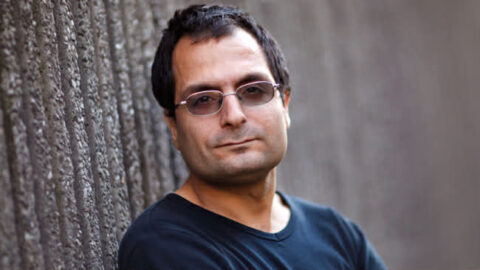 عندما ينحني القادة أمام الرئيس المتهم بالاعتداء الجنسي على الأطفال