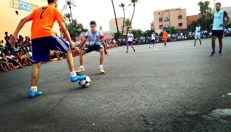 دوريات رمضان لكرة القدم.. قدرة “الدرب” المغربي على صناعة الفرجة