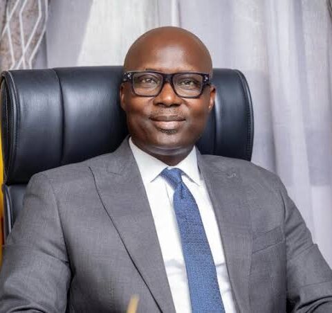 رئيس الاتحاد السنغالي لكرة القدم يؤكد التزام بلاده بقرارات” الكاف”