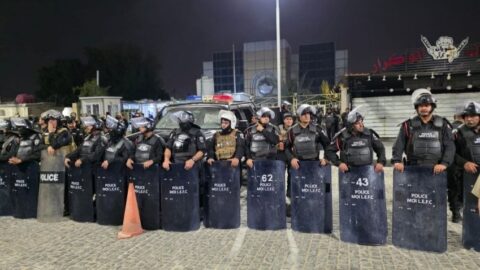 إعلام عراقي: ضحايا في هجوم صاروخي أمريكي على البصرة انطلاقا من الكويت