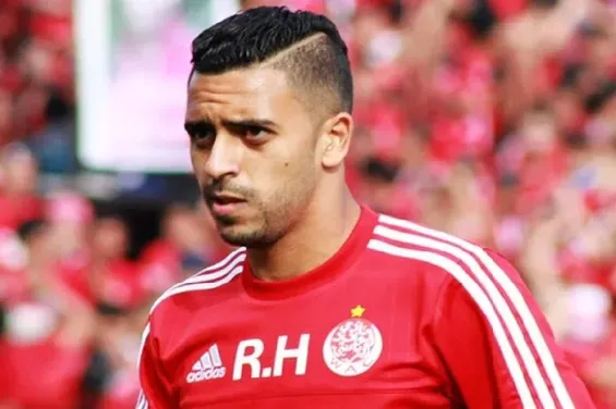 قاضي التحقيق يقرر إيداع اللاعب رضا الهجهوج سجن “عكاشة” بالدار البيضاء