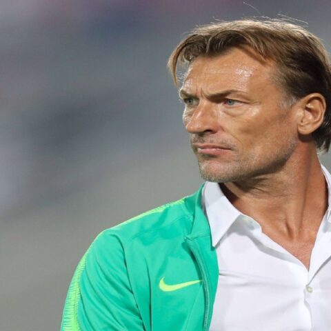 جدل متواصل.. رونار بين عرض غاني ونفي سعودي