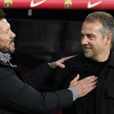 ليلة «الكامب نو».. سيميوني يُشيد ببرشلونة وفليك يفتح النار على «الڤار»