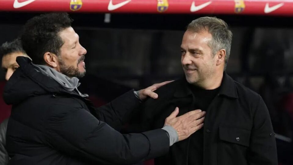 ليلة «الكامب نو».. سيميوني يُشيد ببرشلونة وفليك يفتح النار على «الڤار»