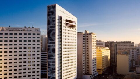 بيع فندق “سوفيتيل الدار البيضاء تور بلانش” مقابل 450 مليون درهم