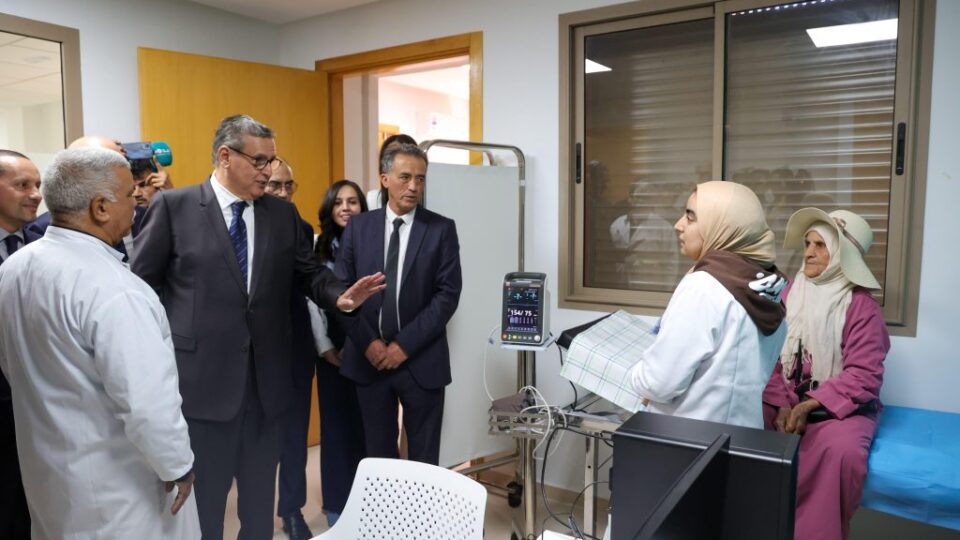 أخنوش يعطي انطلاقة خدمات مستشفى القرب ومركز صحي قروي بأيت أورير