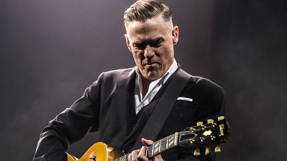 أيقونة الروك العالمية “برايان آدامز” يحيي حفلا لأول مرة بالمغرب