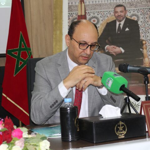 طارق: التواصل مدخل أساسي لترسيخ ثقة المواطن في الإدارة