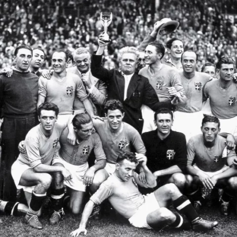 مونديال 1934.. إيطاليا تكتب أول فصول المجد العالمي وسط حضور جماهيري كبير
