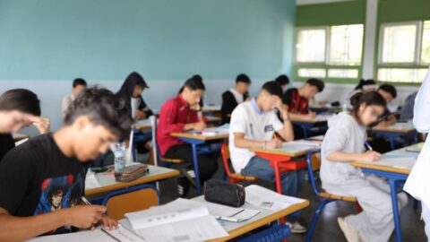 “الشبيبة المدرسية” ترفض الاستعمال المكثفة لآلة مكافحة الغش وتحذر من آثارها النفسية