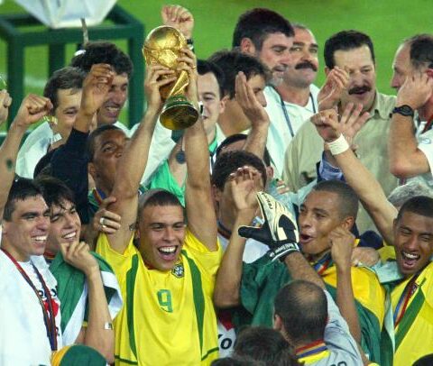 مونديال 2002.. أول نسخة في القارة الآسيوية بمفاجآت تاريخية ومشاركات عربية مخيبة