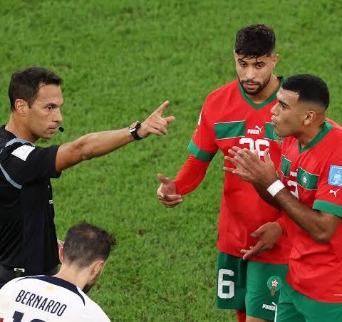 بالأرقام والمعطيات.. تعرف على حكم مباراة المغرب وفرنسا في ربع نهائي كأس العالم