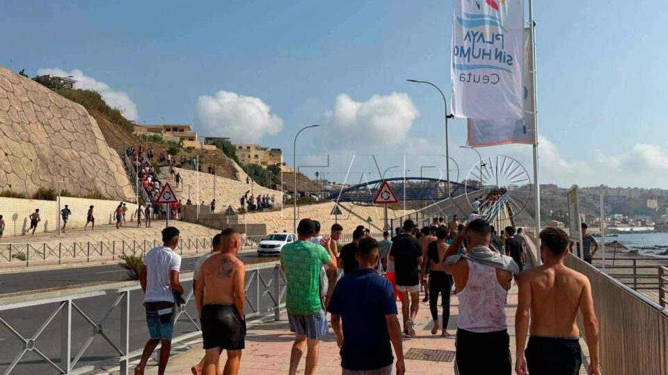 إسبانيا والمغرب يتفقان على “التسليم العاجل” للمهاجرين غير النظاميين في سبتة