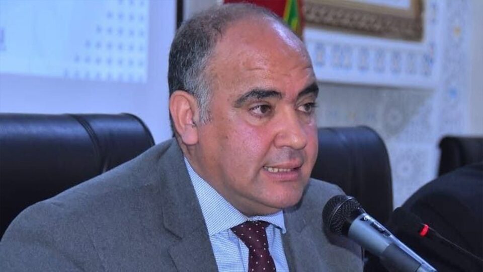 جدل «التوقيت الميسّر».. هل الرسوم مرتبطة بالعمل أم بالتكوين؟ – حوار