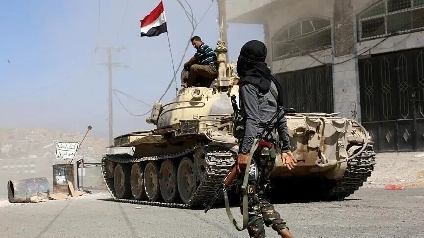 الجيش اليمني يعلن تنفيذ عمليات عسكرية ضد الحوثيين بعدة محاور
