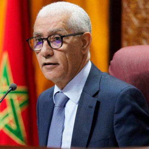 الطالبي العلمي يكشف تفاصيل اجتماع مع الملك حول “الترحال السياسي”