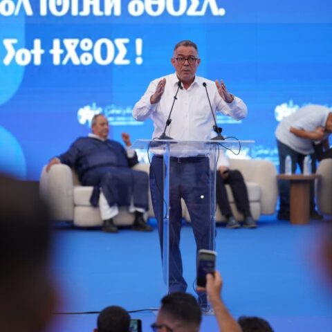 من معقل أخنوش.. لقجع يستعرض برنامج “البام” الانتخابي وكلفته