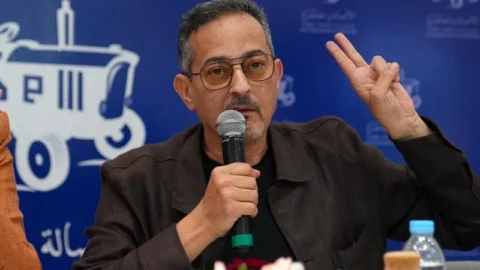 المهاجري: التحالف مع الأحرار “مستحيل” .. وحصيلتهم لا تشرف أي عمل حكومي