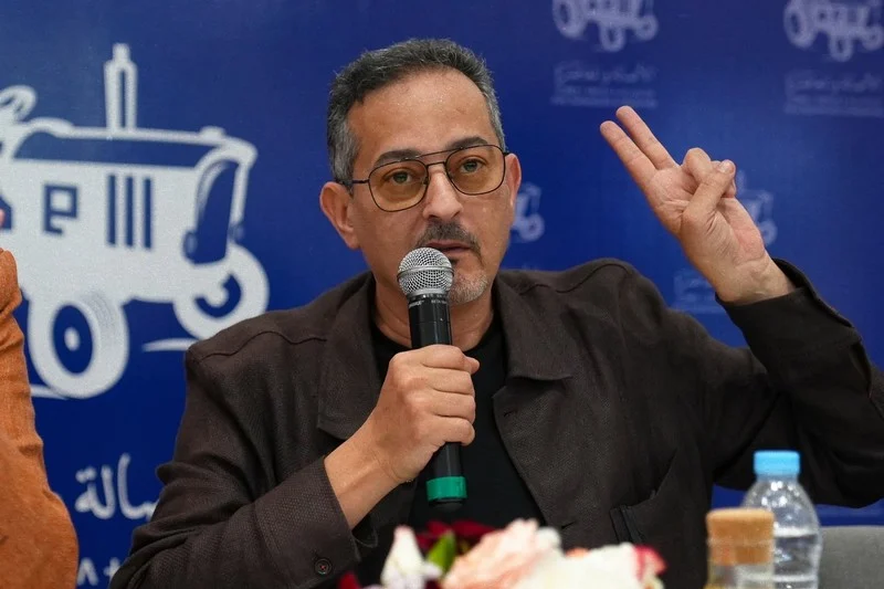 المهاجري: التحالف مع الأحرار “مستحيل” .. وحصيلتهم لا تشرف أي عمل حكومي