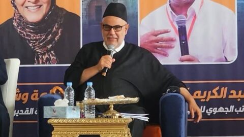 “الحاكم لا يكون تاجرا”.. ابن كيران يهاجم مجددا أخنوش وينتقد وعود لقجع