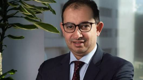 تكنوقراط من خارج القطاع.. من هو جلال شرف وزير السياحة الجديد؟