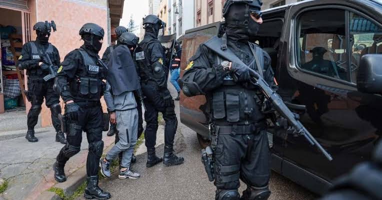 طنجة.. خبرات علمية ترصد مؤشرات على تجارب تفجيرية لمشتبه فيه موالٍ لـ”داعش”