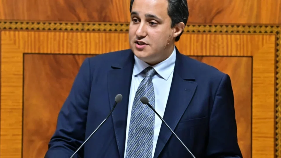 “الأحرار” ينتقدون اختزال تجربتهم الحكومية في “النيوليبرالية” ويحذرون من معارك “الكولخوزات والسوفخوزات”