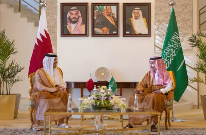 مباحثات قطرية سعودية لخفض التصعيد في المنطقة